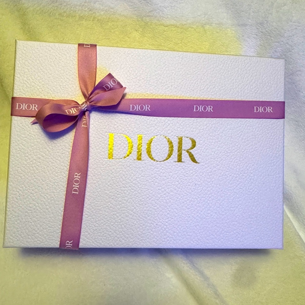 Dior White Gift Box With Pink Ribbon - Valentine’s Day